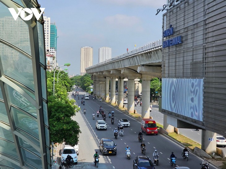 Cận cảnh Metro Nhổn - Ga Hà Nội trước ngày vận hành - ảnh 2