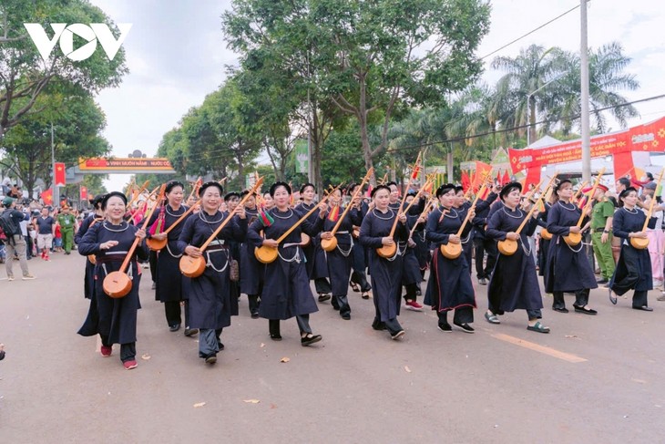 Hình ảnh ấn tượng tại lễ hội sầu riêng Krông Pắc - ảnh 7