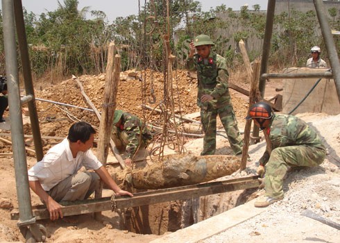 ベトナムにおける戦争後の地雷と不発弾による後遺症の一掃 - ảnh 1