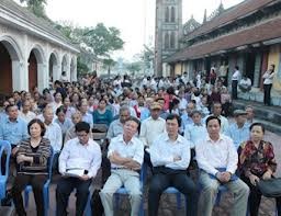 国の発展事業に取り組んでいるベトナムカトリック教徒 - ảnh 1