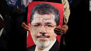 エジプト:対モルシ前大統領の刑事告発受理　検察当局 - ảnh 1