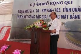 フック副首相、国道拡張用地の立ち退き会議を主催 - ảnh 1