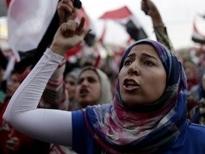 エジプト前大統領派が座り込み、大規模衝突懸念 - ảnh 1