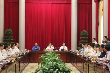 サン国家主席、優秀な若手実業家40人と会合 - ảnh 1