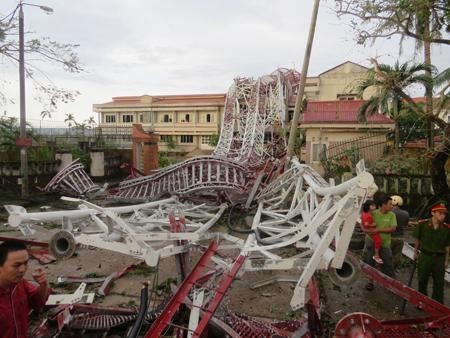 台風ウーティップ、深刻な被害を引き起こす - ảnh 1
