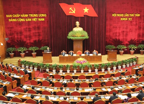 党中総、憲法改正案も討議 - ảnh 1