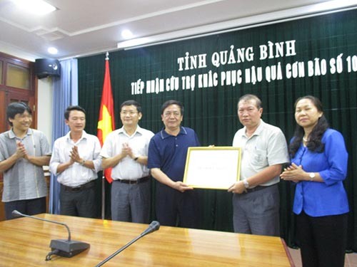 台風被災地の援助が継続 - ảnh 1