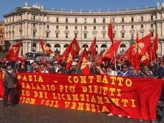 イタリアで反緊縮デモ＝警察、デモ隊の暴徒化警戒 - ảnh 1