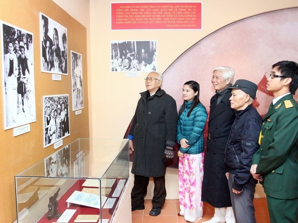 タインホア省、グエン・チ・タイン将軍生誕100周年にあたり展示会 - ảnh 1