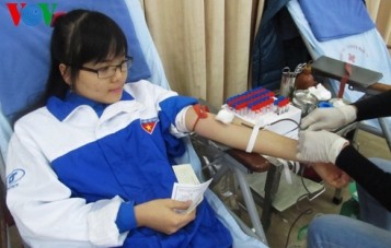 献血祭が開かれる - ảnh 1