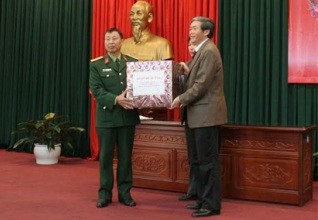 党・政府の指導者の正月テトの挨拶 - ảnh 1