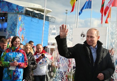 プーチン大統領 ソチ五輪選手村を視察 - ảnh 1