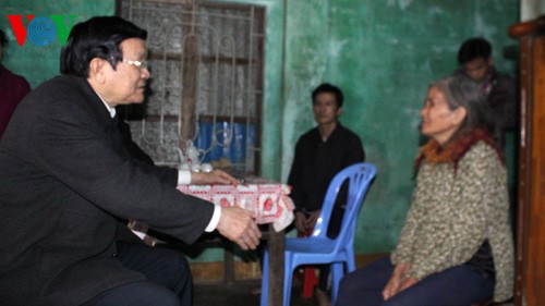 サン国家主席、フ・イエン省を訪れる - ảnh 1