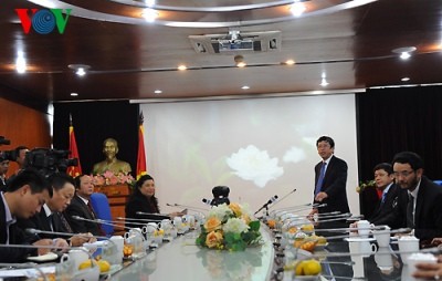 フォン国会副議長、VOV本部を訪問 - ảnh 1