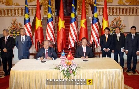 ベトナム・マレーシア首相、会談 - ảnh 1