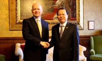 越英、戦略的パートナー関係の強化に - ảnh 1