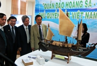 「ホアンサー群島・ベトナムが主張する領有権」展示会 - ảnh 1