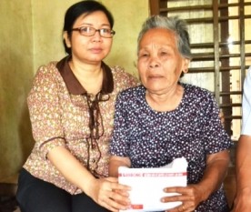 戦没者や革命功労者の恩に報いる活動 - ảnh 1