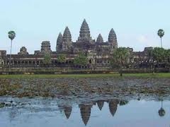 ベトナム人のカンボジア観光急増 - ảnh 1