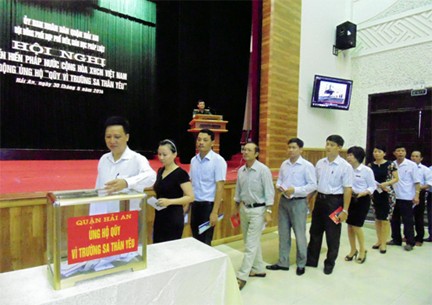 ハイフオン市、「親愛なるチュオンサのため」基金に寄付 - ảnh 1