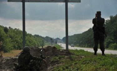 ウクライナ停戦監視で一致　プーチン氏ら４首脳電話協議　 - ảnh 1