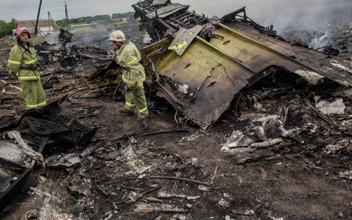 ウクライナのマレーシア機墜落、ブラックボックス回収か - ảnh 1