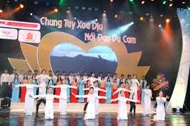 枯葉剤被害者の痛みを分かち合うイベント - ảnh 1