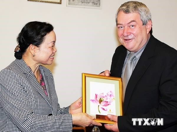 チェコ共産党、東部海域問題でベトナムの立場を支持 - ảnh 1