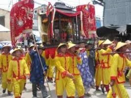 カンゾー県の鯨祭り - ảnh 2