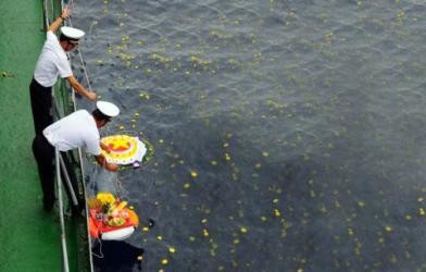 労働総連盟会長、ガクマ島で犠牲になった兵士の祈念公園の建設現場を視察 - ảnh 1