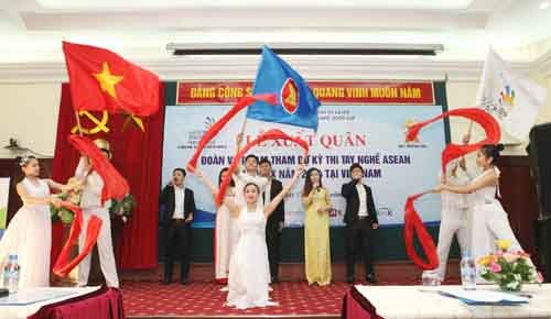 ベトナム代表団、ASEAN技能コンクールに参加 - ảnh 1