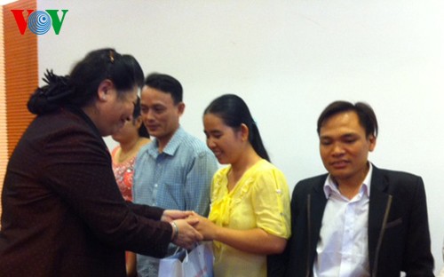 国際障害者デーを記念する活動 - ảnh 1