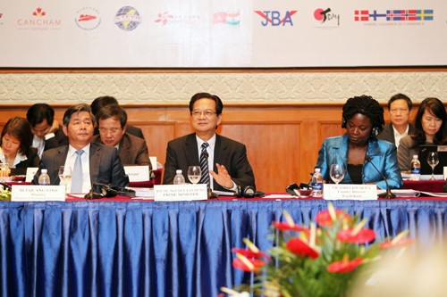 国内外の実業家、ベトナムの経営環境に信頼を示す - ảnh 1