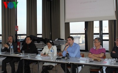 自主運営大学に関する円卓会議 - ảnh 1