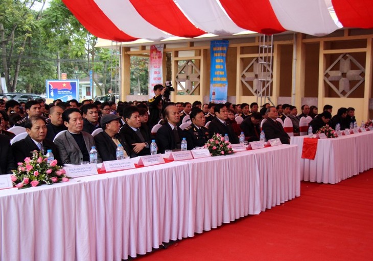 カオバン省で「ホアン・サ、チュオン・サ両群島、歴史的法的証拠」展示会が開かれる - ảnh 1