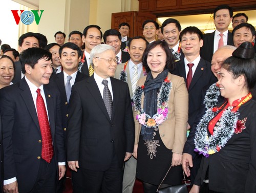 チョン書記長、国営企業の優秀な党書記と会合 - ảnh 1