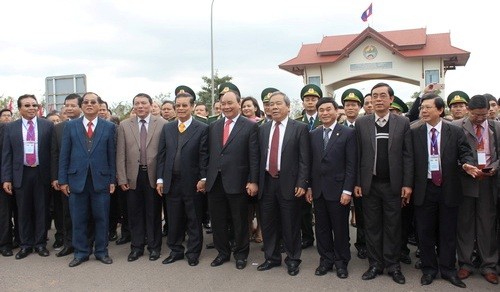 ベトナム・ラオス国境検問所にワンストップサービスの開始 - ảnh 1