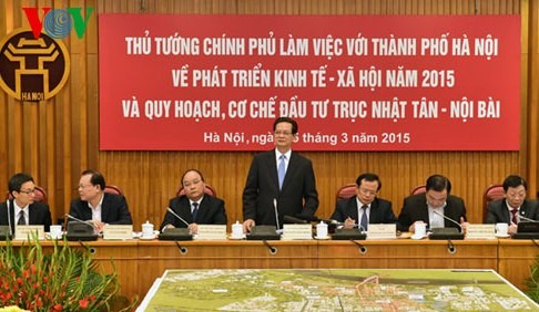 ズン首相、ハノイ市当局と会合 - ảnh 1