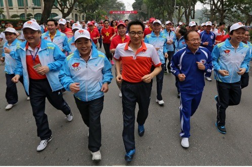    国民の健康の為にオリンピックマラソン2015 - ảnh 1