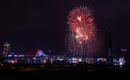 ダナン市で「第7回国際花火大会」始まる - ảnh 1