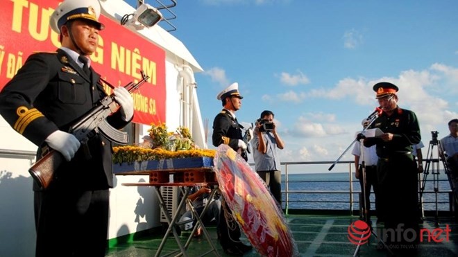 チュオンサ群島で犠牲になった戦没者の追悼式 - ảnh 1