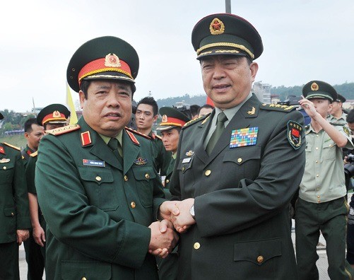 ベトナム・中国国際検問所で国防会談が - ảnh 1