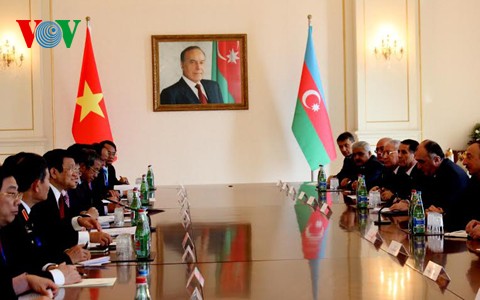 サン国家主席のロシア、チェコ、アゼルバイジャン歴訪の成果 - ảnh 1