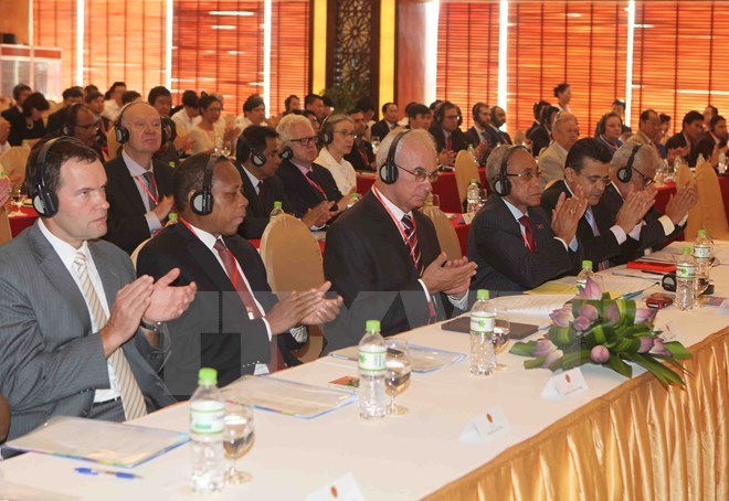 外交団、北中部のインフラ整備を支援 - ảnh 1