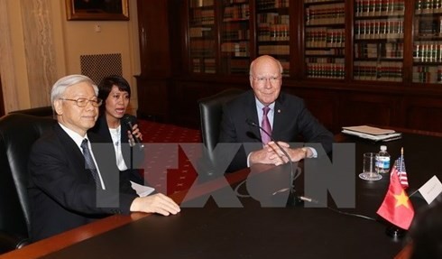 チョン書記長、アメリカ上下両院の議員らと会合 - ảnh 1