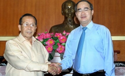 ベトナムとラオスの戦線機関、経験を分かち合う - ảnh 1