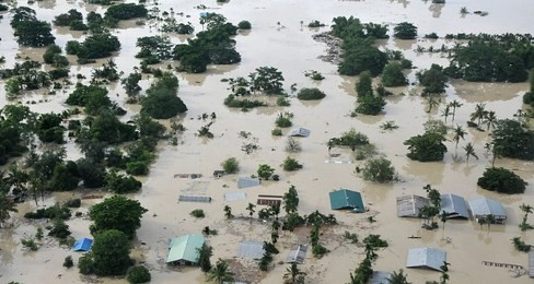 アジア各地で洪水が相次ぐ - ảnh 1