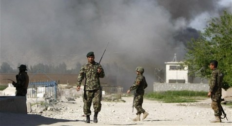 アフガンでテロ相次ぐ 市民ら３００人以上死傷 - ảnh 1