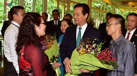 ズン首相　マレーシア公式訪問を終了 - ảnh 1