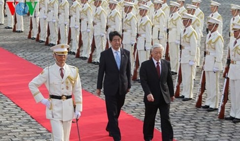 日本世論、チョン書記長の訪問を高く評価 - ảnh 1